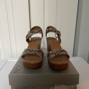 Thompson Women's Snakeskin Platform Sandals - Tan and Brown